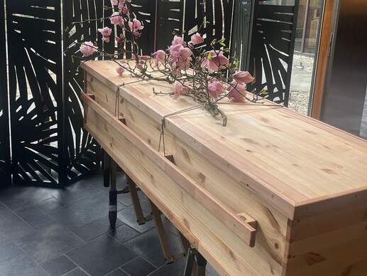 Memoria uitvaartkisten op maat, een kist die verhalen vertelt.